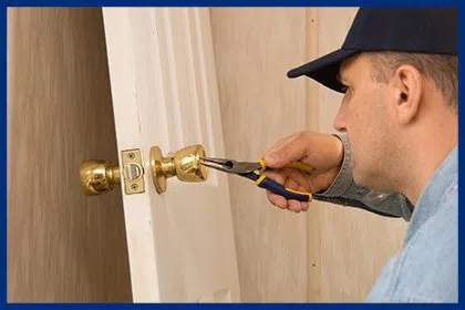 Advantage Locksmith Store Levittown, NY 516-399-0736 - 1-Locksmith